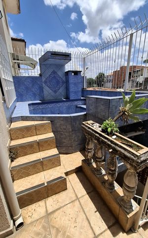 Casa à venda com 195m², 4 quartos e 4 vagas