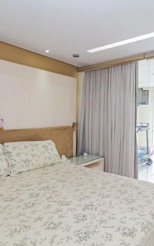Casa à venda com 397m², 3 quartos e 6 vagas Casa à venda com 397m², 3 quartos e 6 vagasQuarto