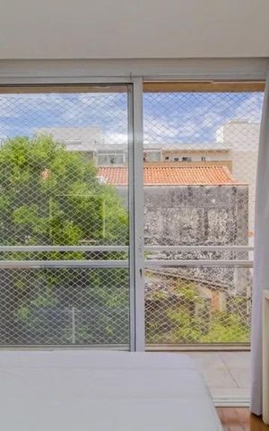 Casa à venda com 397m², 3 quartos e 6 vagas Casa à venda com 397m², 3 quartos e 6 vagasQuarto