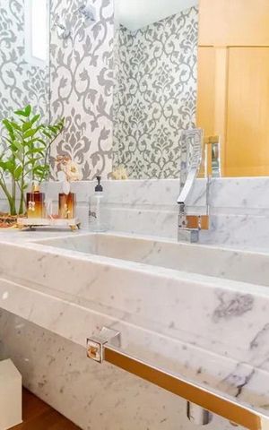 Casa à venda com 397m², 3 quartos e 6 vagas Casa à venda com 397m², 3 quartos e 6 vagasBanheiro