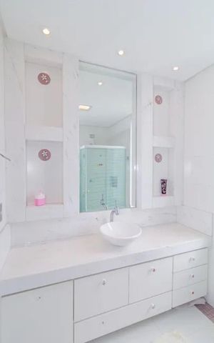 Casa à venda com 397m², 3 quartos e 6 vagas Casa à venda com 397m², 3 quartos e 6 vagasBanheiro