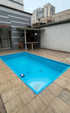 Casa à venda com 124m², 2 quartos e 1 vagaÁrea comum - Piscina