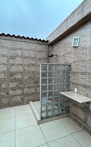 Casa à venda com 124m², 2 quartos e 1 vagaÁrea comum