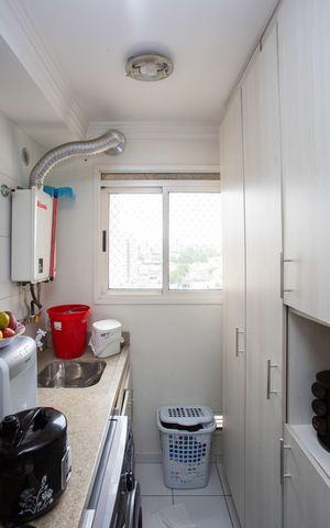 Apartamento à venda com 63m², 3 quartos e 1 vagaÁrea de Serviço