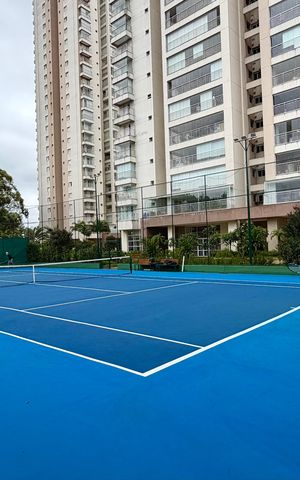 Apartamento à venda com 231m², 3 quartos e 3 vagas Apartamento à venda com 231m², 3 quartos e 3 vagasÁrea comum - quadra