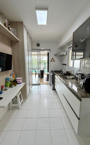 Apartamento à venda com 231m², 3 quartos e 3 vagas Apartamento à venda com 231m², 3 quartos e 3 vagasCozinha 1