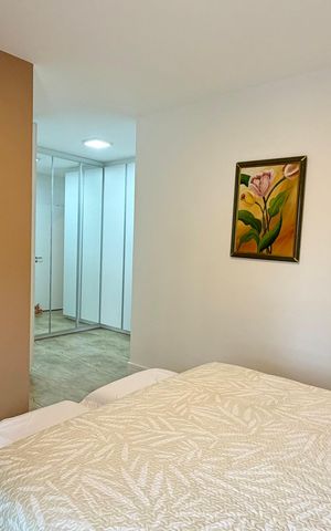 Apartamento à venda com 231m², 3 quartos e 3 vagas Apartamento à venda com 231m², 3 quartos e 3 vagasQuarto 1