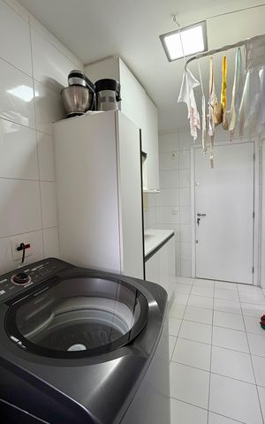 Apartamento à venda com 231m², 3 quartos e 3 vagas Apartamento à venda com 231m², 3 quartos e 3 vagasArea de serviço 2