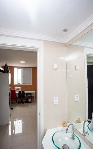 Apartamento à venda com 67m², 2 quartos e 1 vagaBanheiro Social