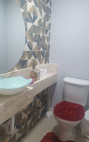 Casa de condomínio para alugar com 115m², 3 quartos e 2 vagas Casa de condomínio para alugar com 115m², 3 quartos e 2 vagasBanheiro