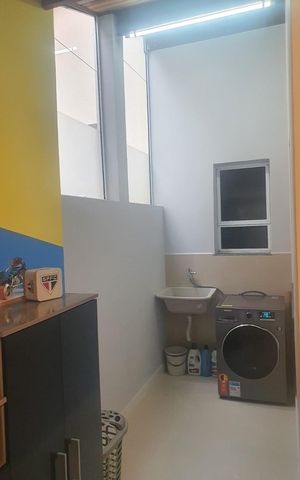 Casa de condomínio para alugar com 115m², 3 quartos e 2 vagas Casa de condomínio para alugar com 115m², 3 quartos e 2 vagasÁrea de serviço