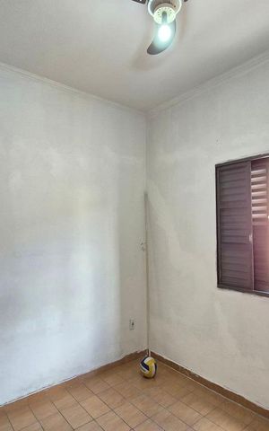 Casa à venda com 226m², 3 quartos e 3 vagas Casa à venda com 226m², 3 quartos e 3 vagasQuarto 2