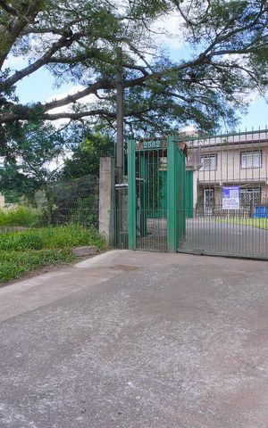 Casa à venda com 535m², 5 quartos e 1 vagaFachada