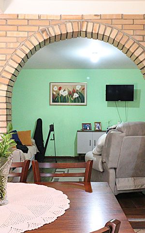 Casa à venda com 262m², 3 quartos e 6 vagasSala