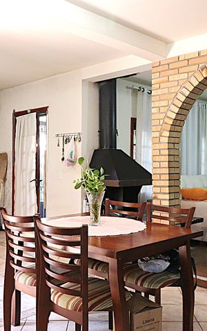 Casa à venda com 262m², 3 quartos e 6 vagasSala