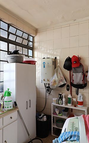Casa à venda com 262m², 3 quartos e 6 vagasÁrea de Serviço