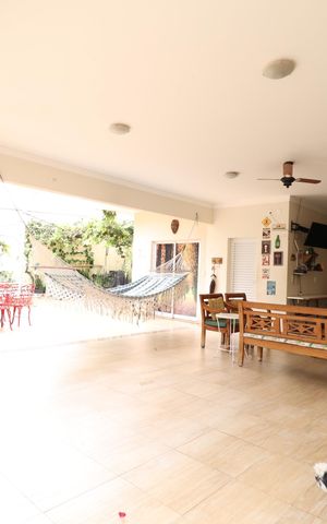Casa para alugar com 390m², 3 quartos e 2 vagasVaranda