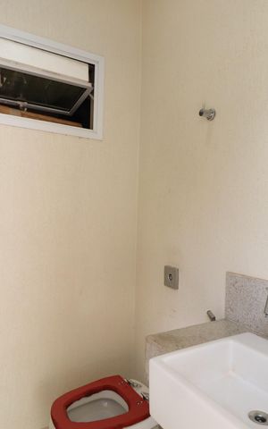 Casa para alugar com 390m², 3 quartos e 2 vagasLavabo