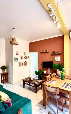 Apartamento à venda com 90m², 2 quartos e sem vagaSala