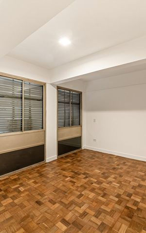 Apartamento à venda com 410m², 3 quartos e 2 vagas Apartamento à venda com 410m², 3 quartos e 2 vagasQuarto