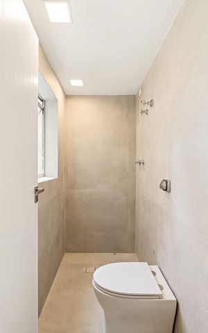 Apartamento à venda com 410m², 3 quartos e 2 vagas Apartamento à venda com 410m², 3 quartos e 2 vagasBanheiro