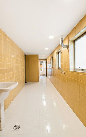 Apartamento à venda com 410m², 3 quartos e 2 vagas Apartamento à venda com 410m², 3 quartos e 2 vagasÁrea de serviço