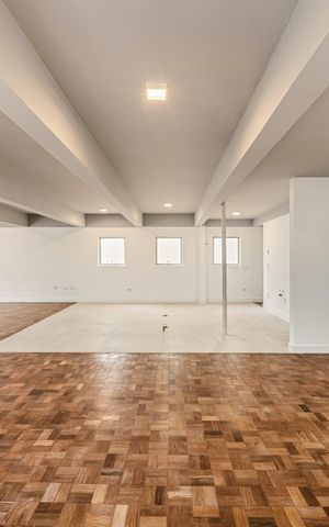 Apartamento à venda com 410m², 3 quartos e 2 vagas Apartamento à venda com 410m², 3 quartos e 2 vagasSala