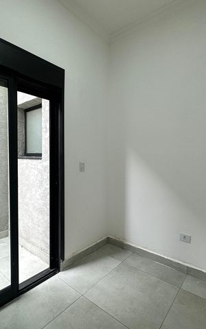 Casa à venda com 137m², 3 quartos e 2 vagas Casa à venda com 137m², 3 quartos e 2 vagasSuíte 2