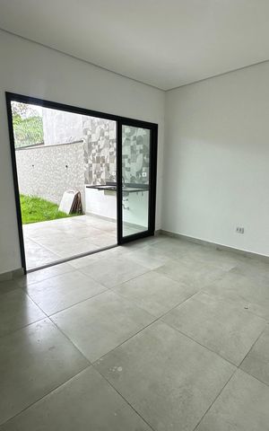 Casa à venda com 137m², 3 quartos e 2 vagas Casa à venda com 137m², 3 quartos e 2 vagasCozinha