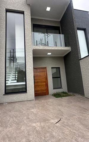 Casa à venda com 137m², 3 quartos e 2 vagas Casa à venda com 137m², 3 quartos e 2 vagasGaragem