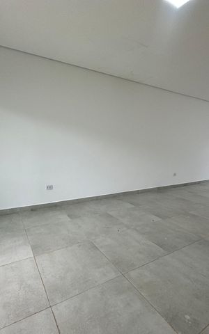 Casa à venda com 137m², 3 quartos e 2 vagas Casa à venda com 137m², 3 quartos e 2 vagasCozinha
