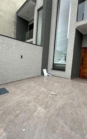 Casa à venda com 137m², 3 quartos e 2 vagas Casa à venda com 137m², 3 quartos e 2 vagasGaragem
