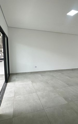 Casa à venda com 137m², 3 quartos e 2 vagas Casa à venda com 137m², 3 quartos e 2 vagasCozinha