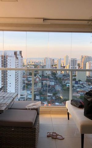 Apartamento à venda com 65m², 2 quartos e 1 vaga Apartamento à venda com 65m², 2 quartos e 1 vagaVaranda
