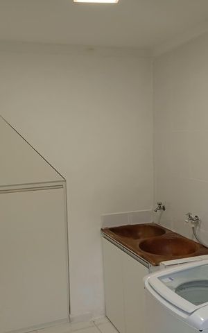 Casa para alugar com 150m², 4 quartos e 1 vaga Casa para alugar com 150m², 4 quartos e 1 vagaÁrea de serviço