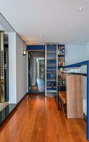 Casa à venda com 450m², 4 quartos e 4 vagasAdega