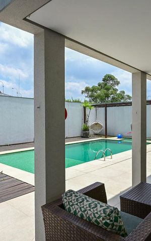 Casa à venda com 450m², 4 quartos e 4 vagasÁrea comum