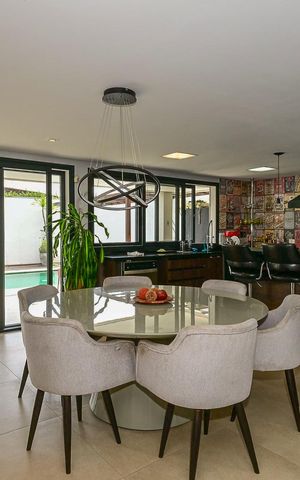 Casa à venda com 450m², 4 quartos e 4 vagasCozinha