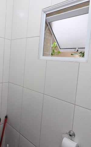 Casa à venda com 180m², 2 quartos e 5 vagasLavabo