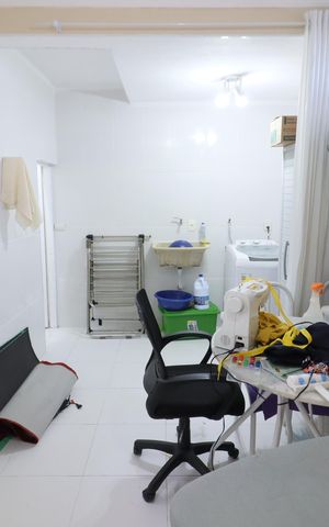 Casa à venda com 180m², 2 quartos e 5 vagasÁrea de Serviço