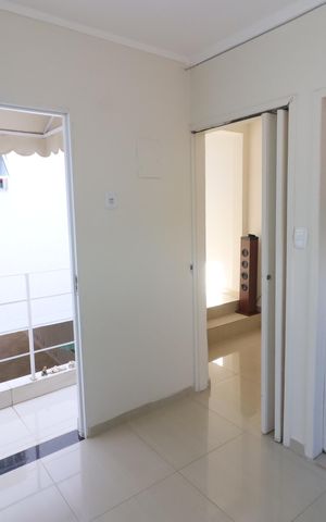 Casa à venda com 180m², 2 quartos e 5 vagasSuíte 2