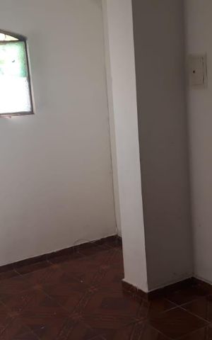 Casa para alugar com 300m², 2 quartos e 2 vagas