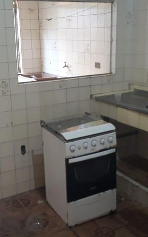 Casa para alugar com 300m², 2 quartos e 2 vagas
