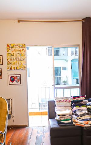 Apartamento à venda com 77m², 2 quartos e 1 vaga Apartamento à venda com 77m², 2 quartos e 1 vagaSala