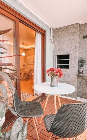 Apartamento à venda com 82m², 2 quartos e 2 vagas Apartamento à venda com 82m², 2 quartos e 2 vagasVaranda