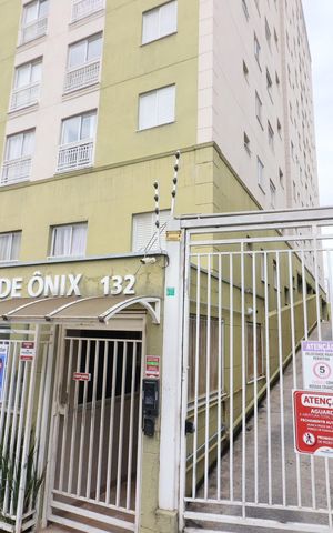 Apartamento para alugar com 65m², 2 quartos e 1 vagaFachada