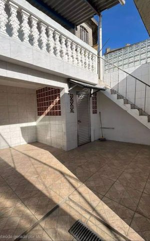 Casa à venda com 150m², 1 quarto e 2 vagas Casa à venda com 150m², 1 quarto e 2 vagasÁrea externa