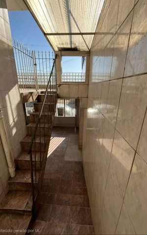 Casa à venda com 150m², 1 quarto e 2 vagas Casa à venda com 150m², 1 quarto e 2 vagasÁrea externa