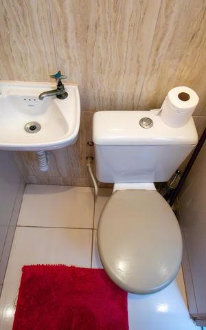 Apartamento à venda com 69m², 2 quartos e 1 vaga Apartamento à venda com 69m², 2 quartos e 1 vagaBanheiro de serviço