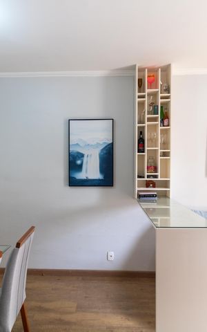 Apartamento à venda com 75m², 2 quartos e 1 vaga Apartamento à venda com 75m², 2 quartos e 1 vagaSalas